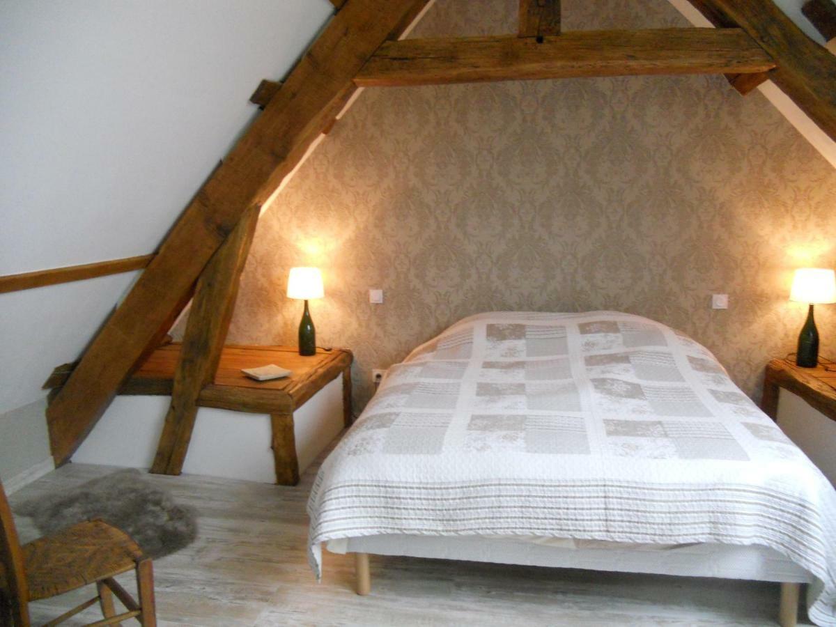 Gite La Nuit Etoilee Chez Champagne Mathelin Mareuil-le-Port Exteriör bild